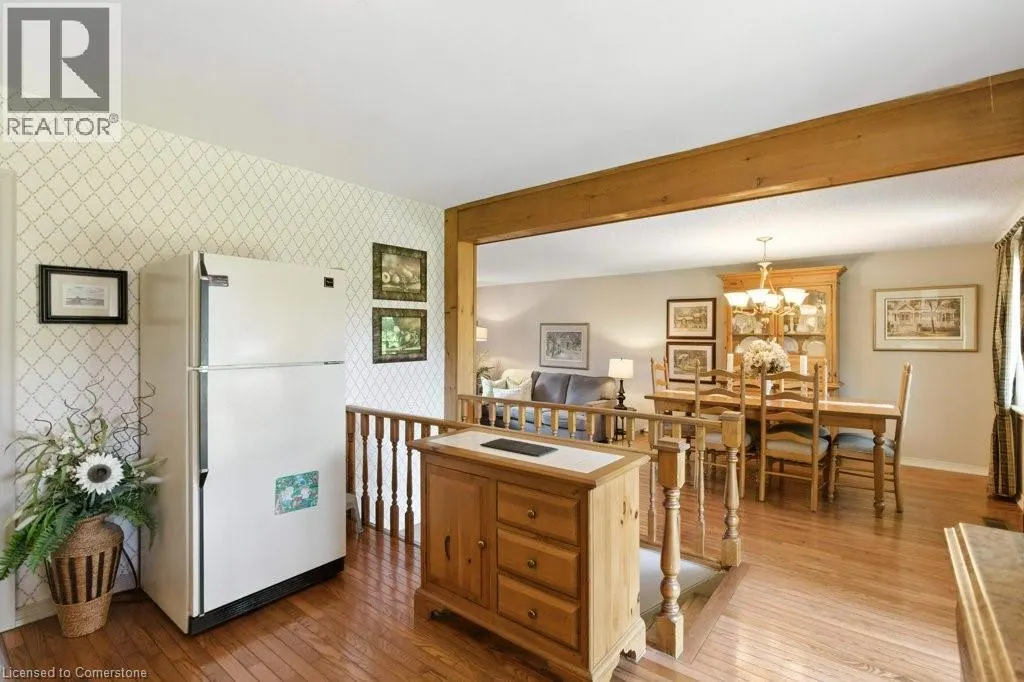 207 BROKER Drive
