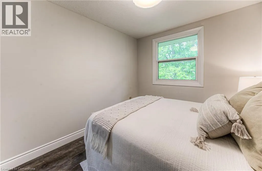 425 KEATS Way Unit# 4, #4