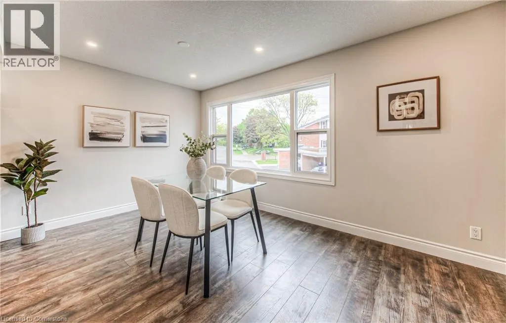 425 KEATS Way Unit# 4, #4