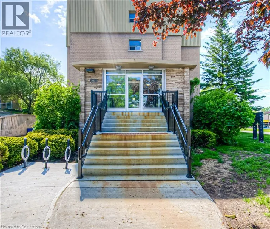 283 FAIRWAY Road N Unit# 501, #501
