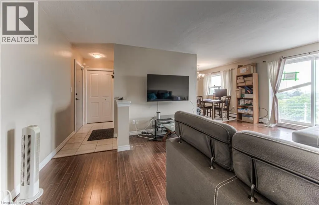 283 FAIRWAY Road N Unit# 501, #501