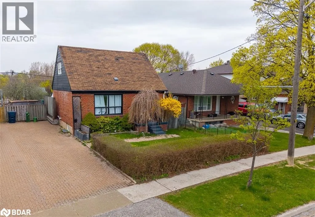 65 BARRHEAD Crescent