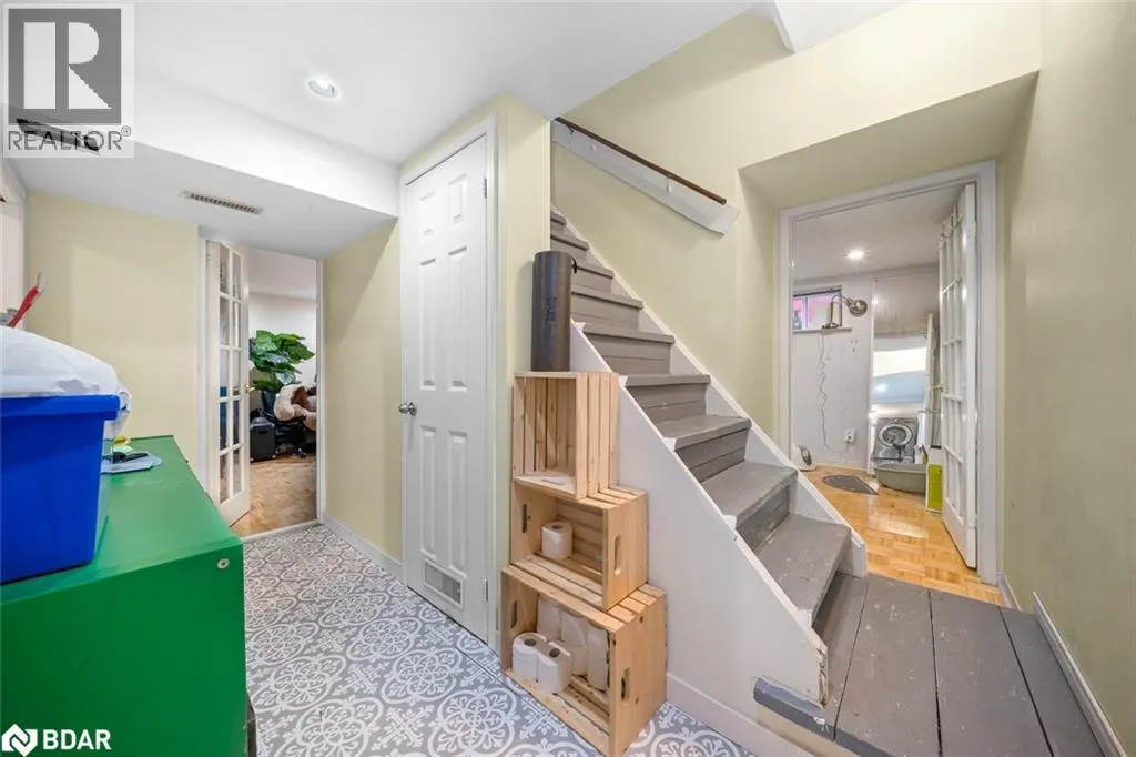 65 BARRHEAD Crescent