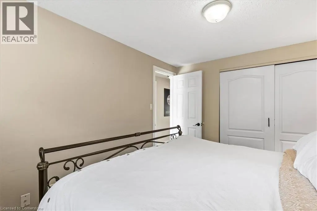 87 OLD CARRIAGE Drive