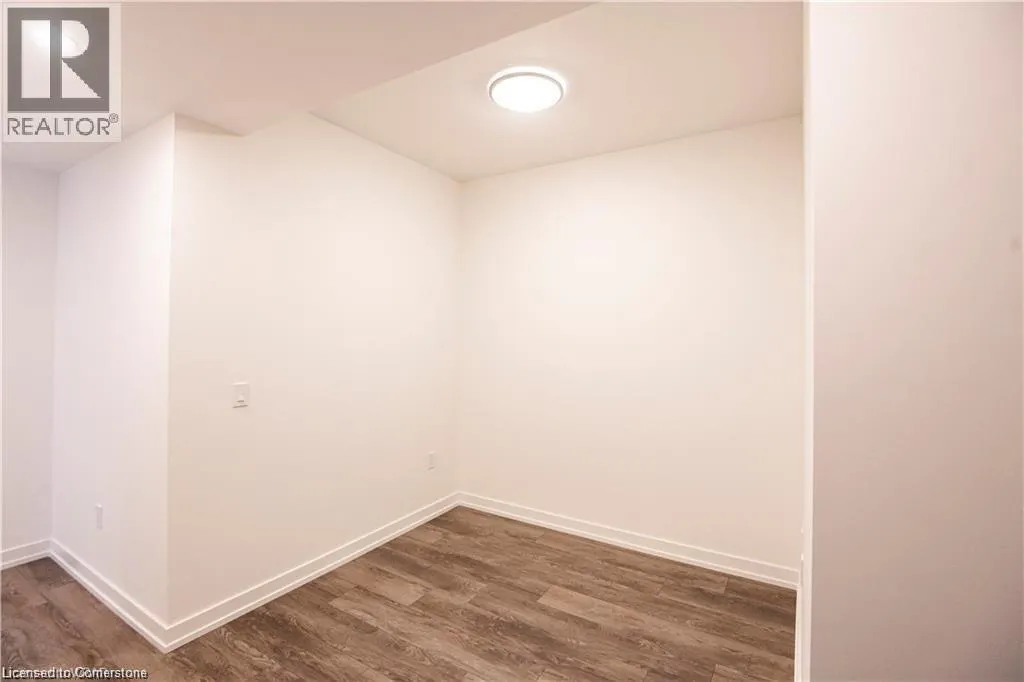 15 WELLINGTON Street S Unit# 2510, #2510
