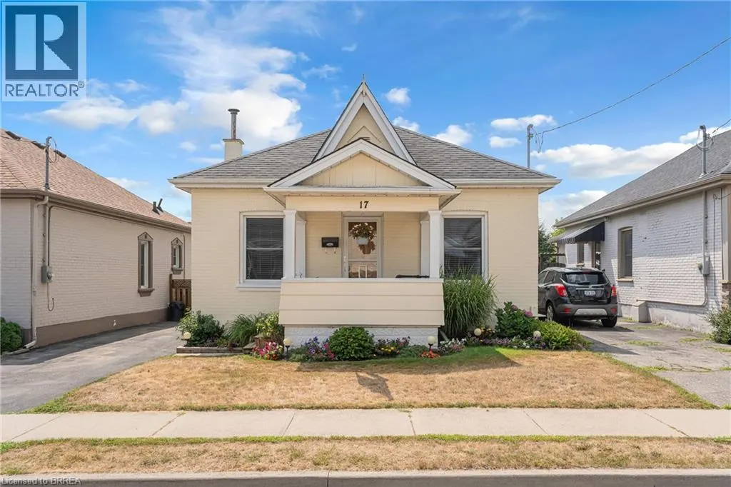 17 BLOSSIE Street