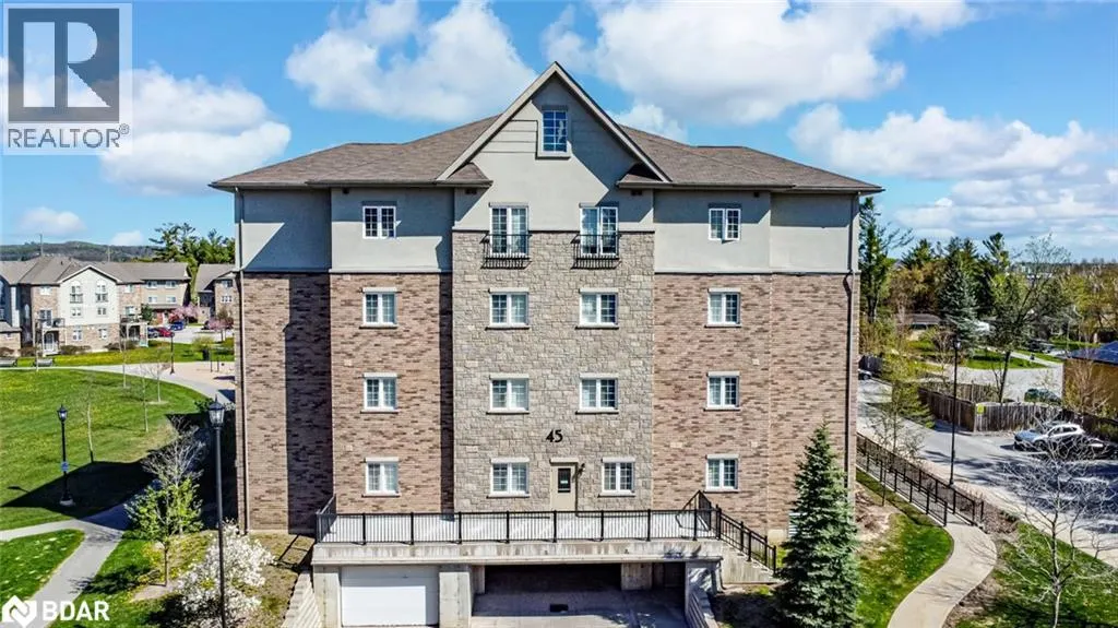 45 FERNDALE Drive S Unit# 305, #305