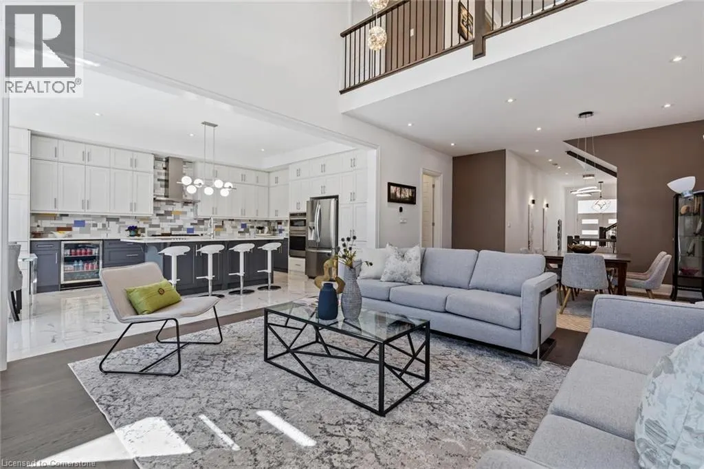 1467 EVEREST CRESCENT