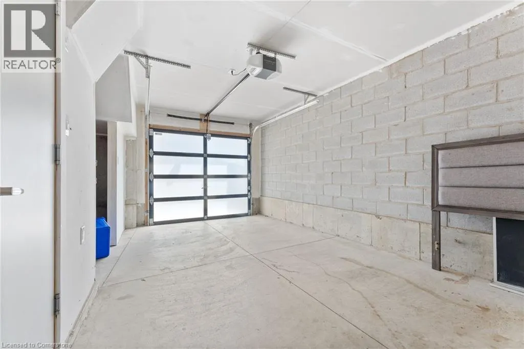 17 MULHOLLARD Lane