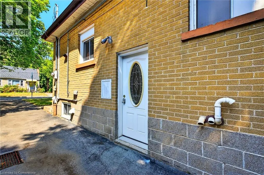 111 LELAND Street