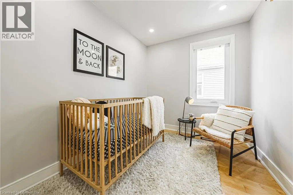 2016 BARTON Street E