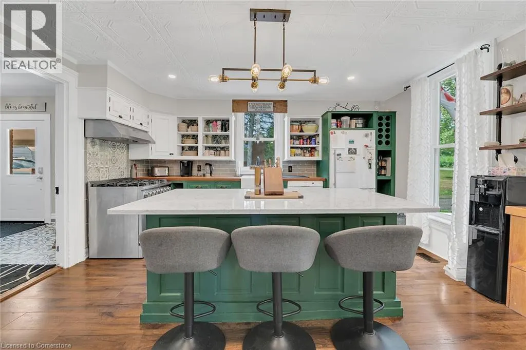 110 WOODLEY Road