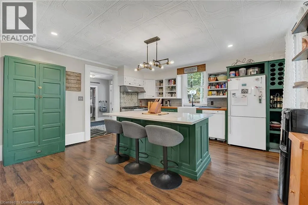 110 WOODLEY Road