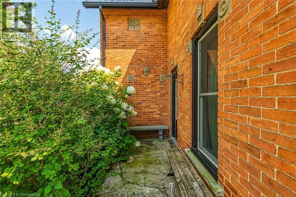 110 WOODLEY Road