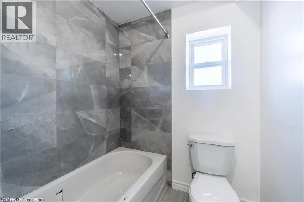 107 VICTORIA Avenue N Unit# 2, #2