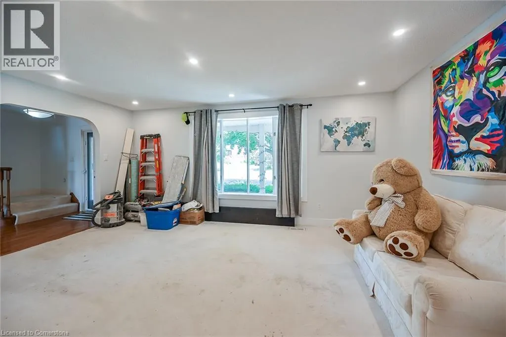30 CARRIAGE Road