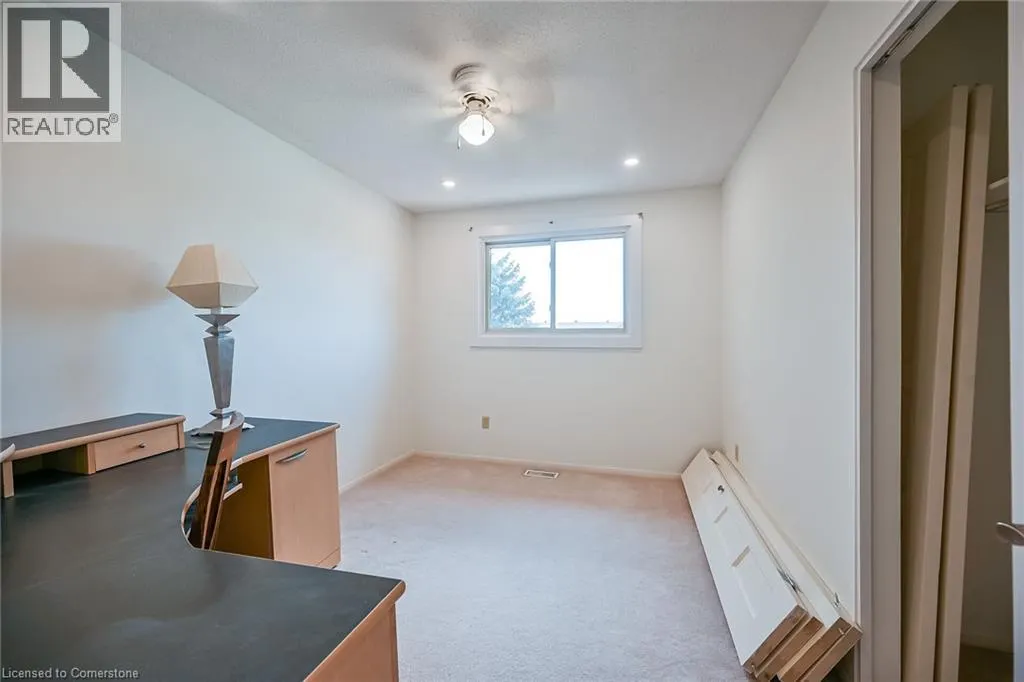 30 CARRIAGE Road