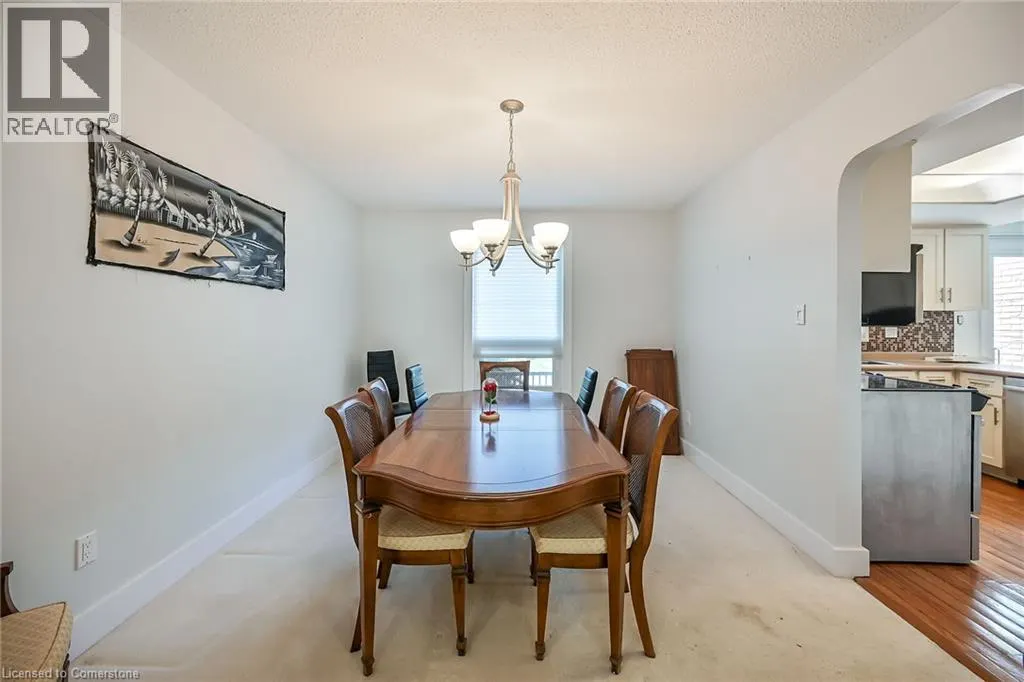 30 CARRIAGE Road
