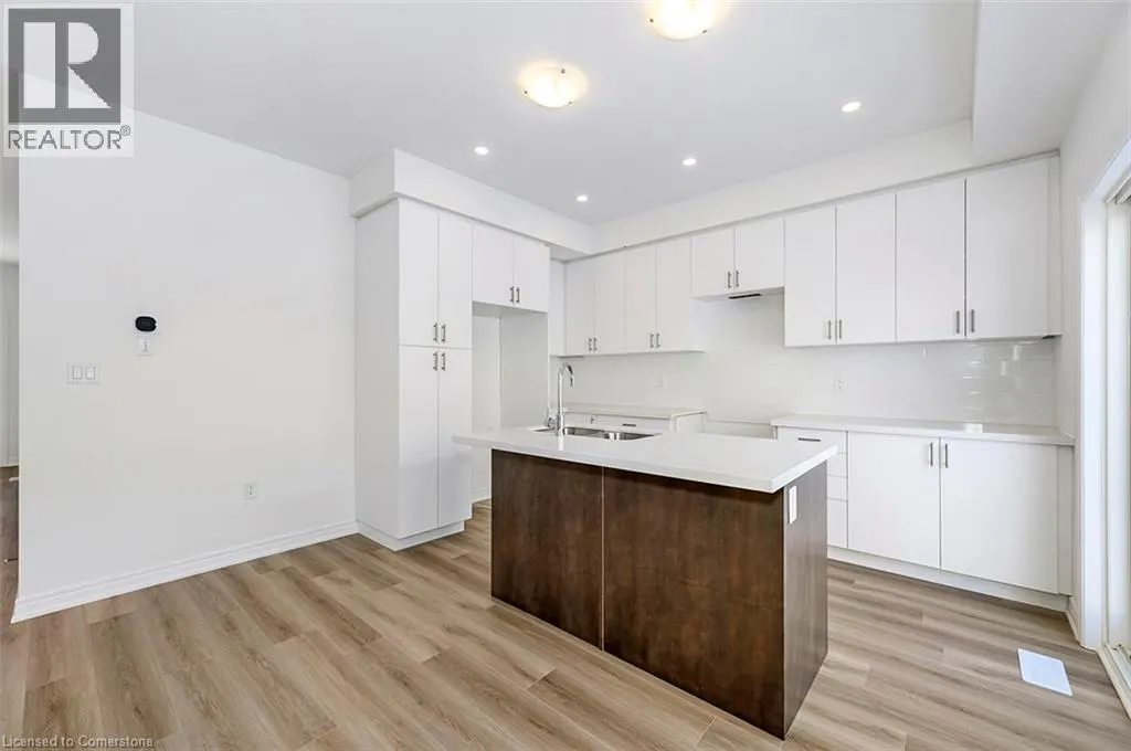 205 THAMES Way Unit# 18, #18