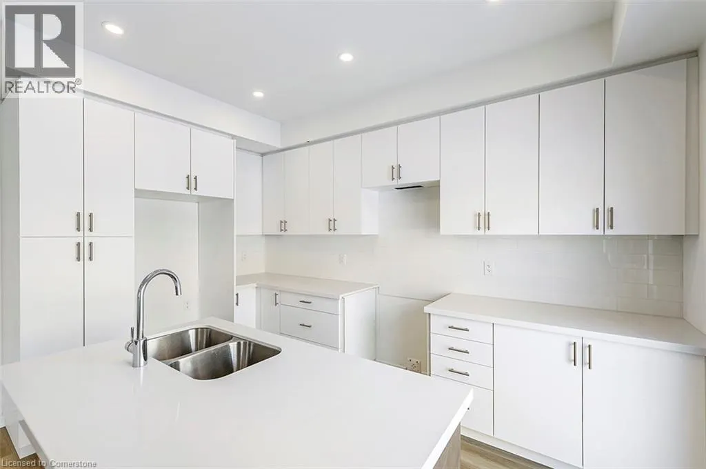 205 THAMES Way Unit# 18, #18