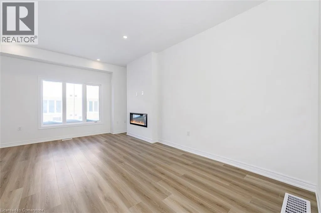 205 THAMES Way Unit# 18, #18