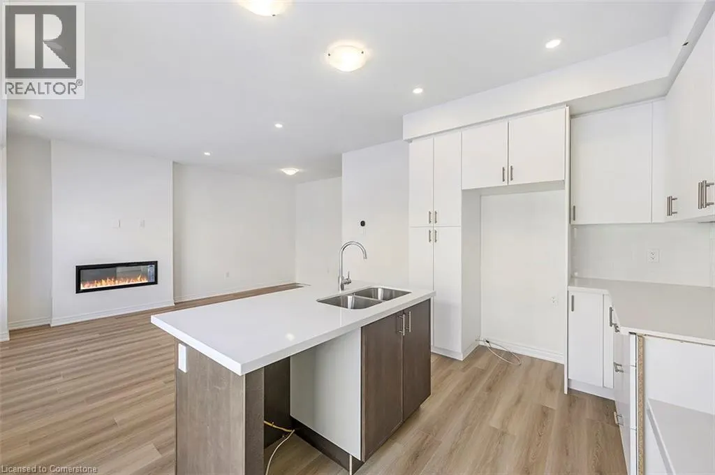 205 THAMES Way Unit# 18, #18