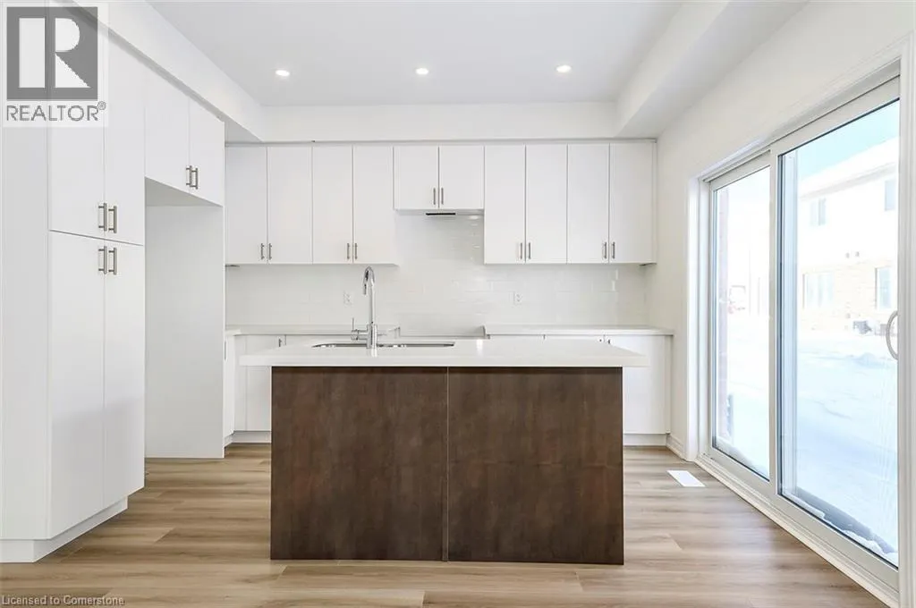 205 THAMES Way Unit# 18, #18