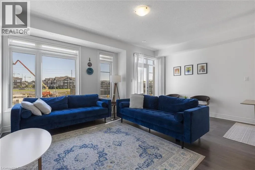 1421 CLARRIAGE Court