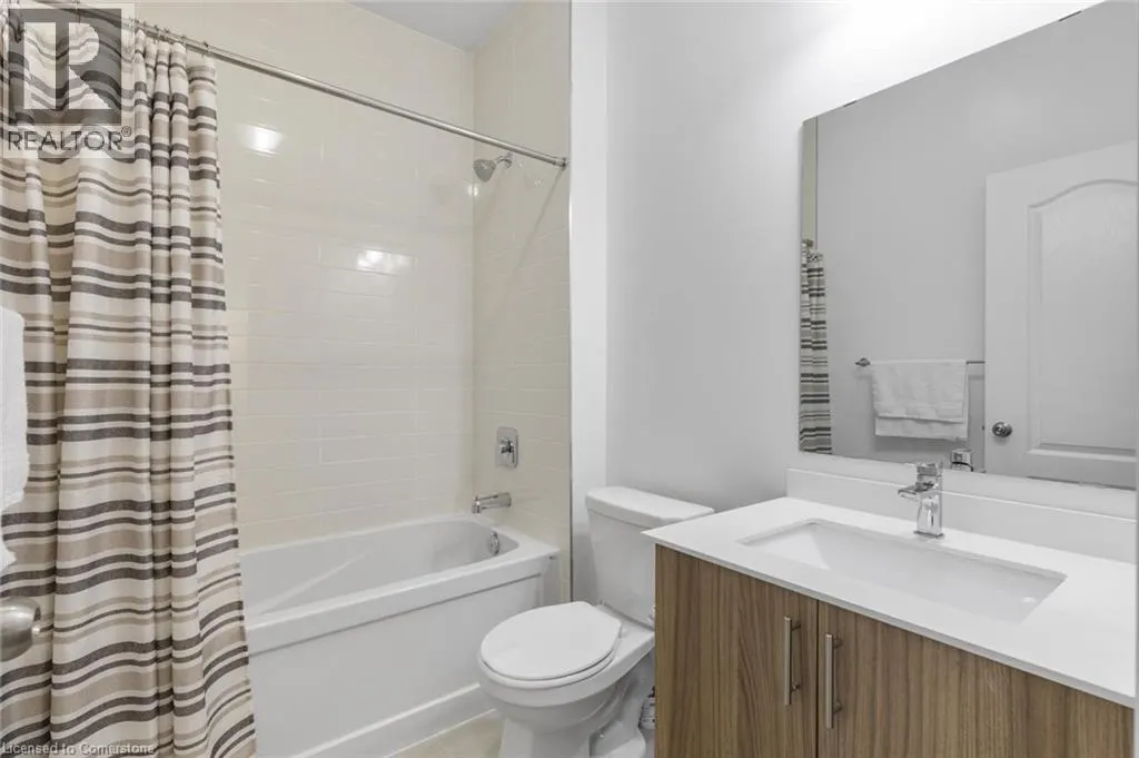 1421 CLARRIAGE Court