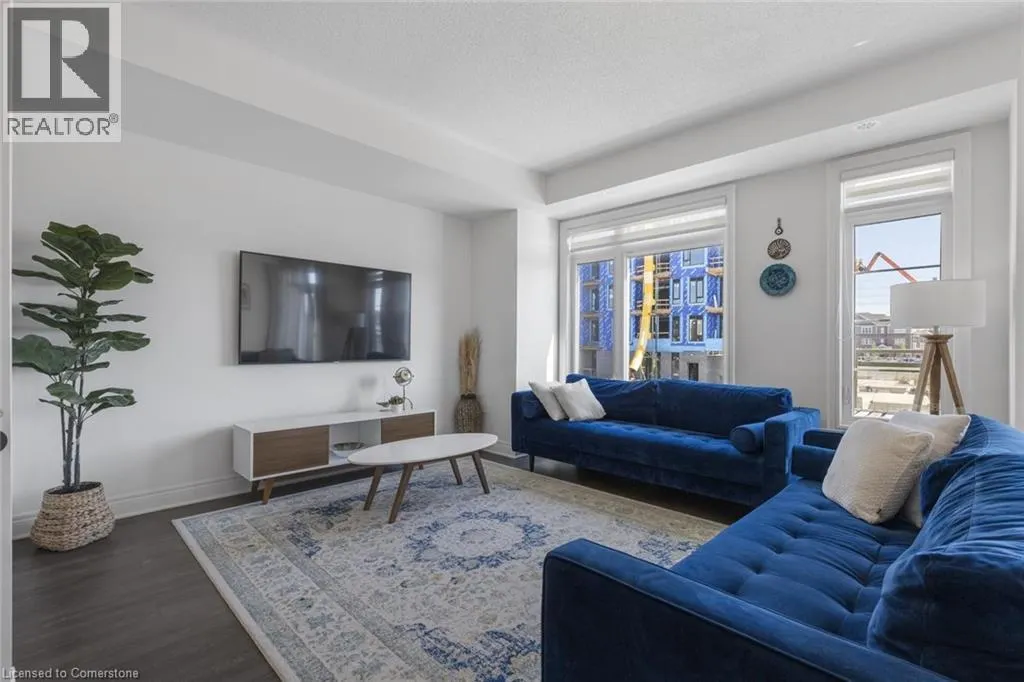 1421 CLARRIAGE Court