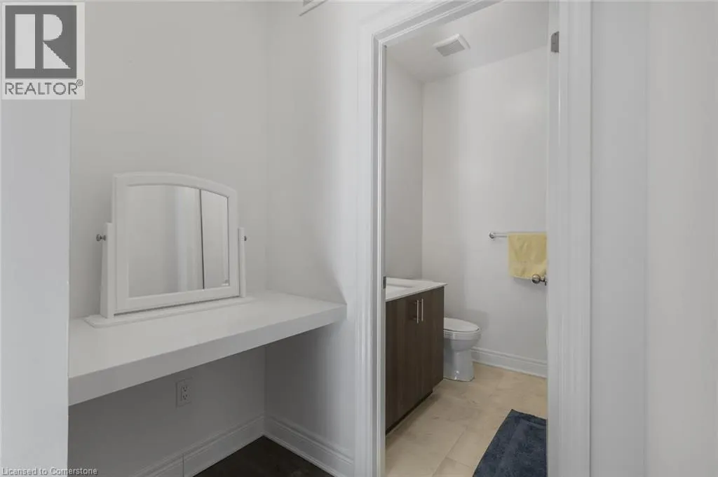 1421 CLARRIAGE Court