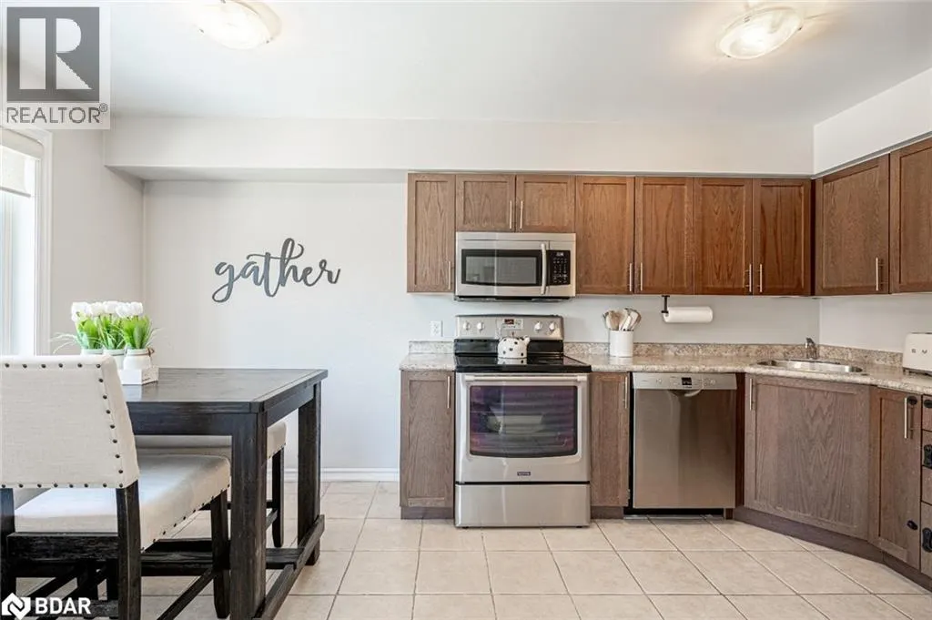 25 MADELAINE Drive Unit# 7, #7