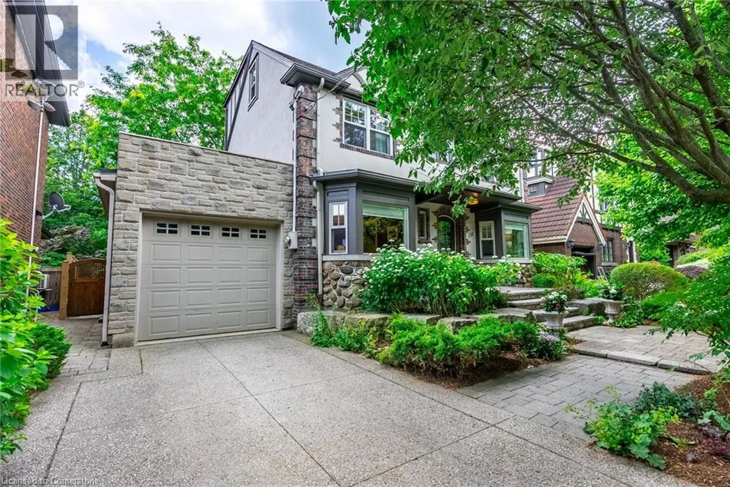 158 DALEWOOD Crescent