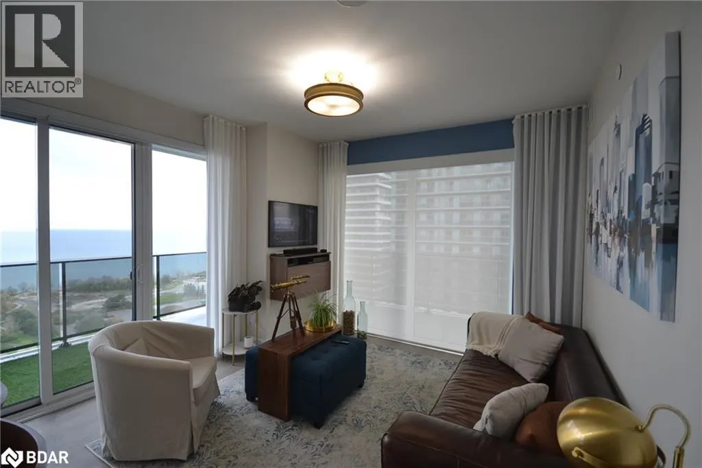 70 ANNIE CRAIG Drive Unit# 2406, #2406