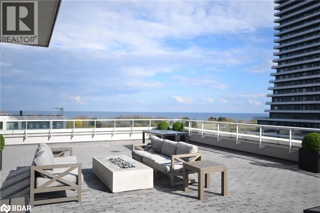 70 ANNIE CRAIG Drive Unit# 2406, #2406