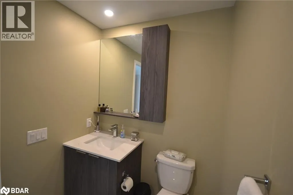 70 ANNIE CRAIG Drive Unit# 2406, #2406