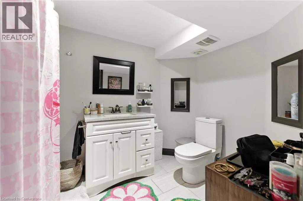 90 TOBY Crescent Unit# Lower, #Lower