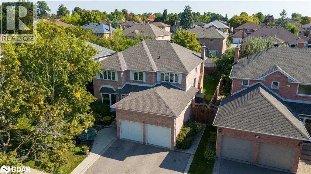 43 WATERHOUSE Way