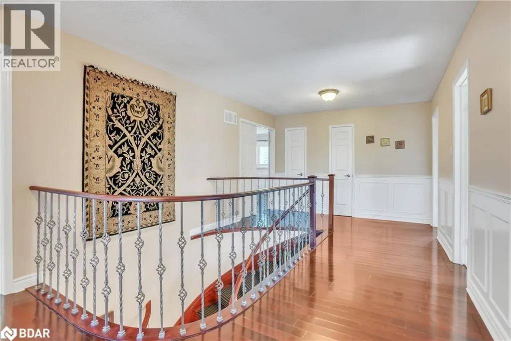 43 WATERHOUSE Way