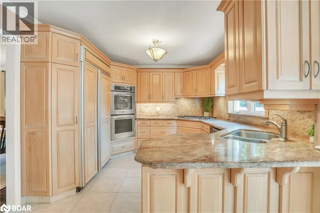 43 WATERHOUSE Way