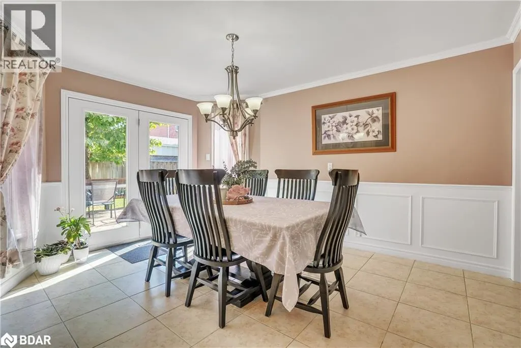 43 WATERHOUSE Way