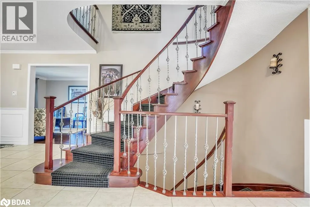 43 WATERHOUSE Way