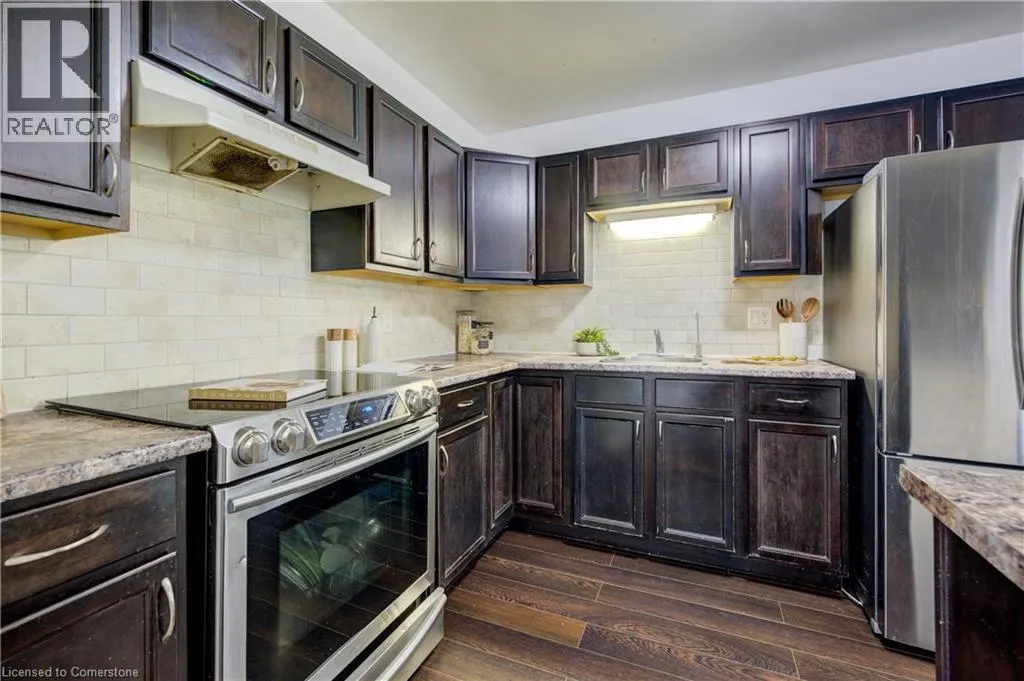 54 GREEN VALLEY Drive Unit# 37, #37