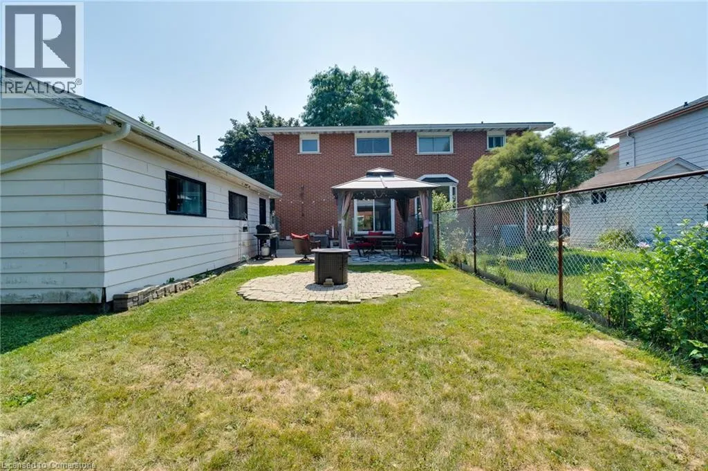 17 RONALDSHAY Avenue