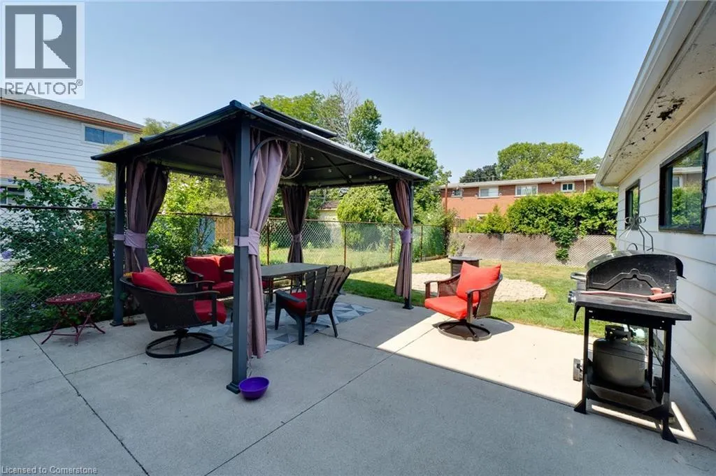 17 RONALDSHAY Avenue