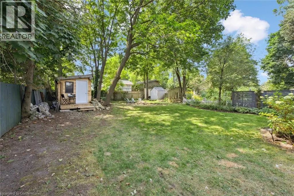 13 RIVERSIDE Drive W