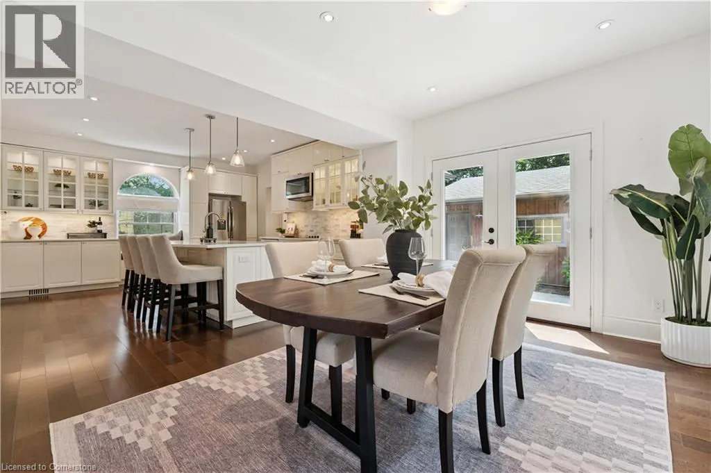 13 RIVERSIDE Drive W