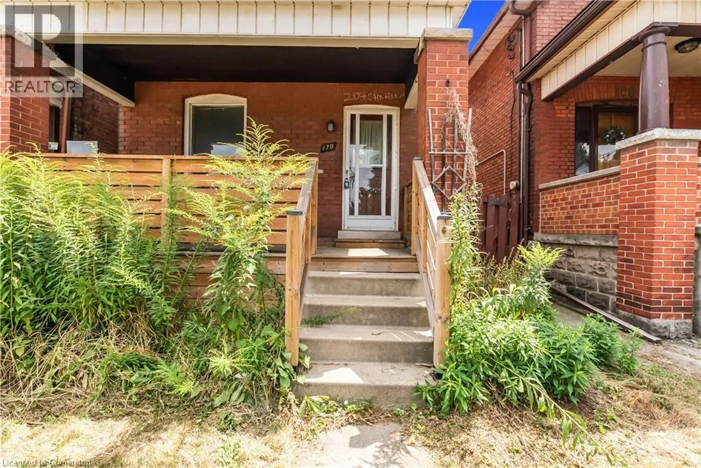 170 GROSVENOR Avenue N