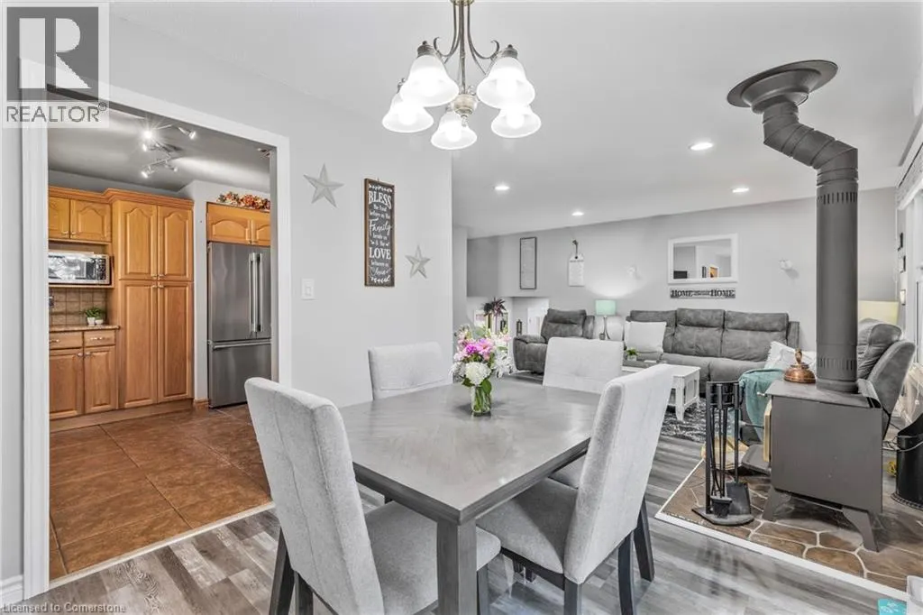 37 GLENVALE Drive