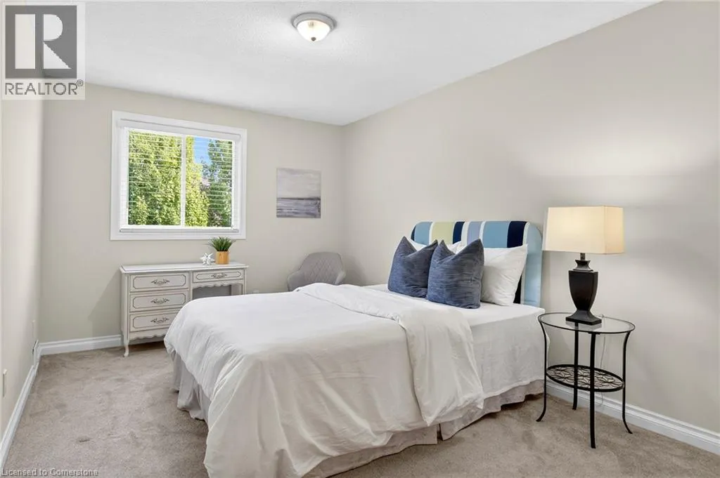 150 SOLOMON Crescent